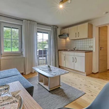 Haus Leutner Гостевой дом