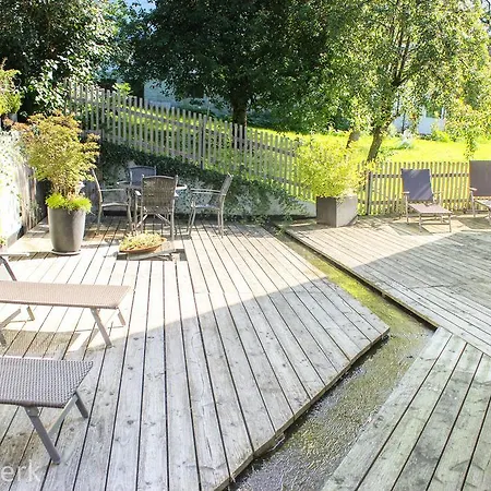 Haus Leutner Guest house 3*