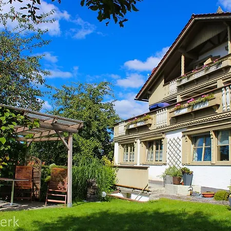 Guest house Haus Leutner 3*